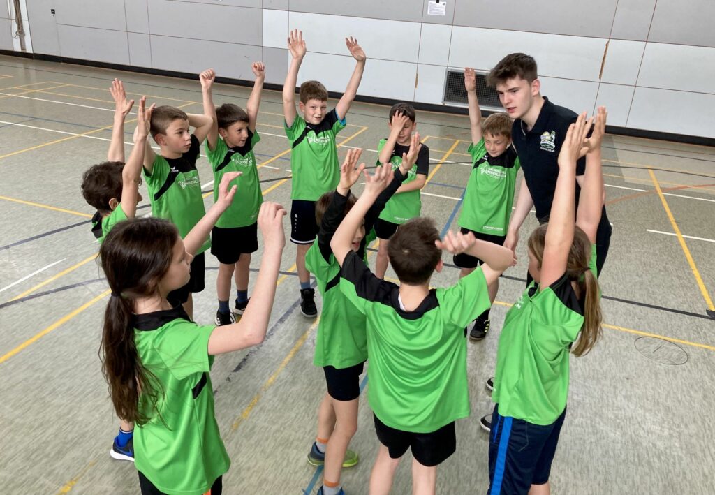 Beitragsbild zum Beitrag „Im Basketballfieber“