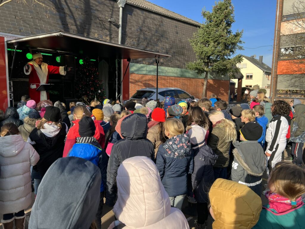Beitragsbild zum Beitrag „Singend bis zum Weihnachtsfest“